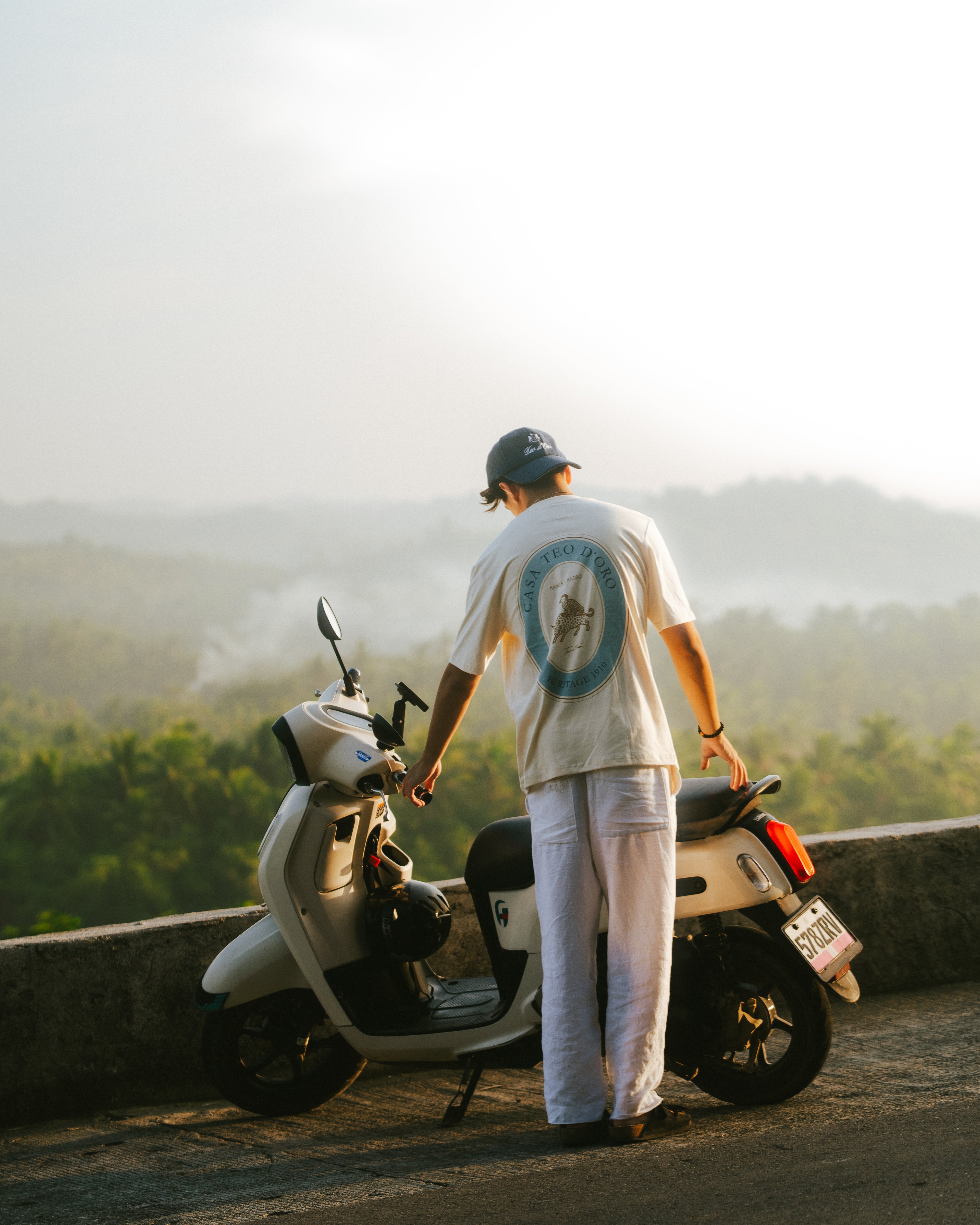 "Casa Teo d'Oro" Tee