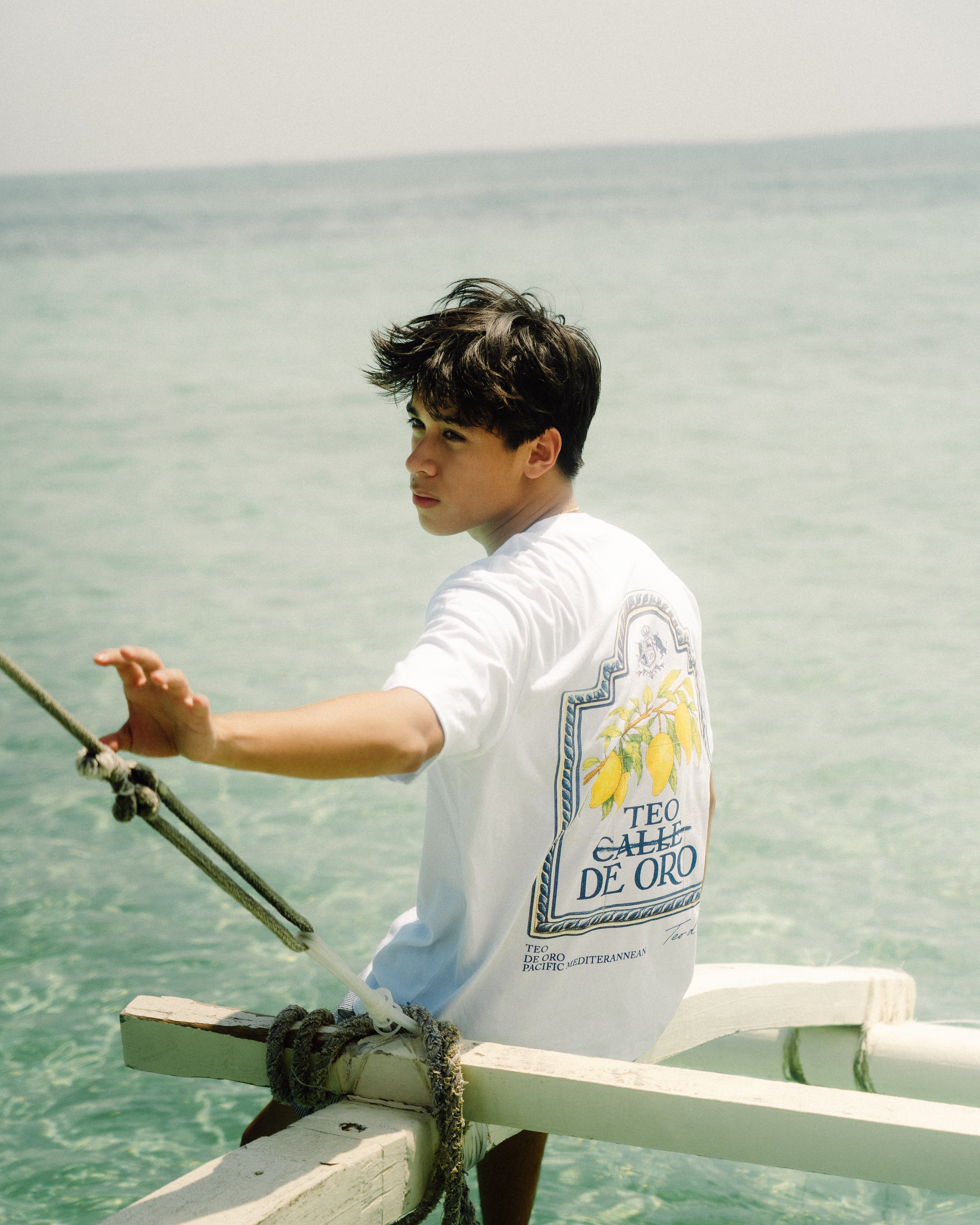 "Calle De Oro" Tee